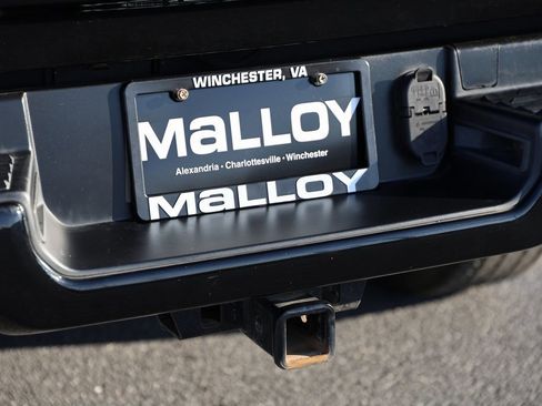 Used 2022 RAM 1500 Big Horn w/ Night Edition image 9