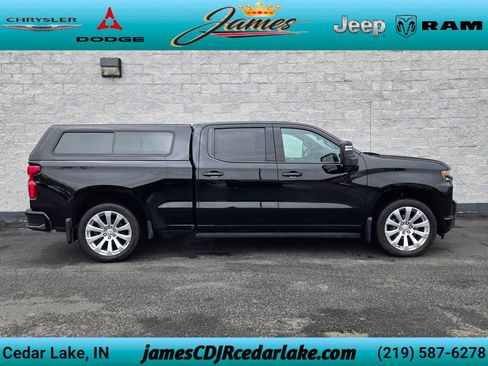 Used 2021 Chevrolet Silverado 1500 High Country w/ Technology Package AWD/4WD image 6