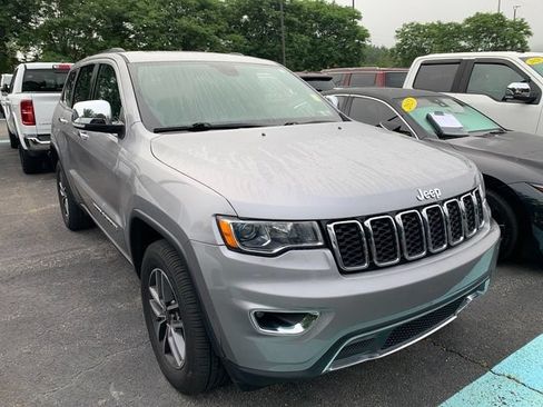 Used 2019 Jeep Grand Cherokee Limited AWD/4WD image 5