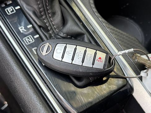 Used 2025 Nissan Altima 2.5 SV FWD image 20