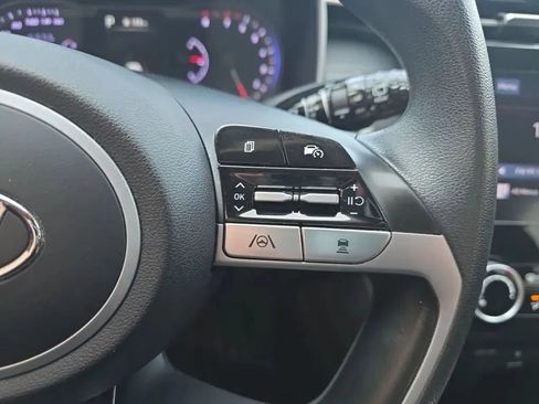 Used 2023 Hyundai Tucson SEL FWD image 19