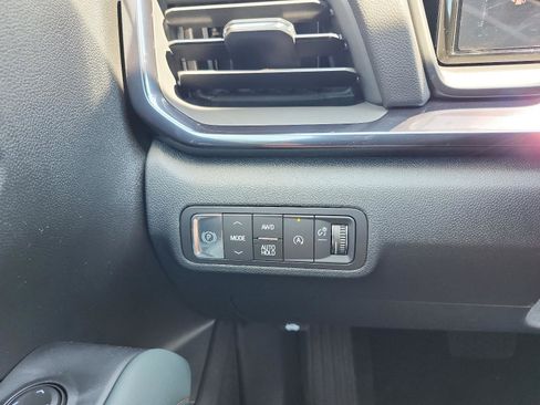 New 2026 GMC Terrain AT4 w/ Convenience Package III image 18