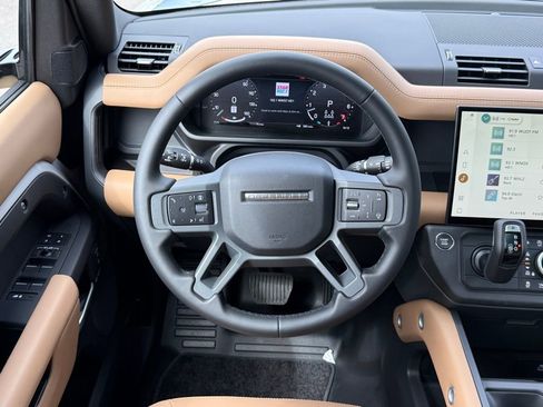 New 2026 Land Rover Defender 130 X-Dynamic SE AWD/4WD image 18