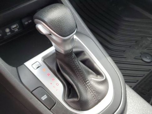 Used 2021 Kia Forte LXS FWD image 20