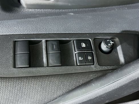 Used 2025 Toyota Corolla LE image 15