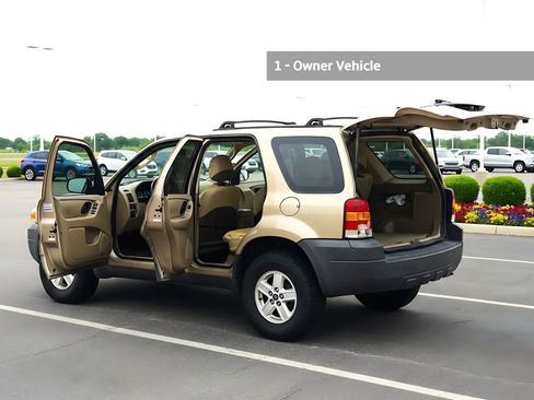 Used 2007 Ford Escape XLS image 4