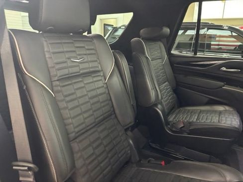 Certified 2024 Cadillac Escalade V AWD/4WD image 20
