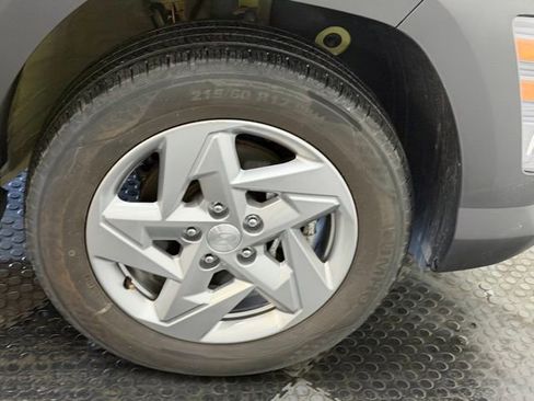Certified 2024 Hyundai Kona SE AWD/4WD image 15