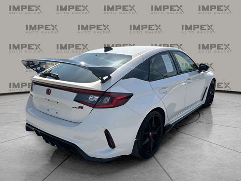 Used 2025 Honda Civic Type R image 5
