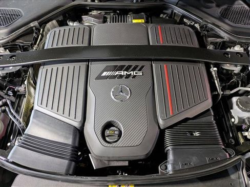 Used 2025 Mercedes-Benz E 53 AMG e 4MATIC Sedan image 27