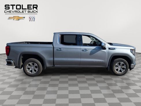 Used 2024 GMC Sierra 1500 SLT image 2