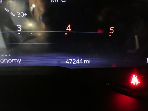 Used 2023 RAM 2500 Limited image 26