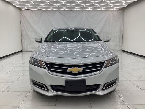 Used 2018 Chevrolet Impala LT w/ LT Convenience Package FWD image 5