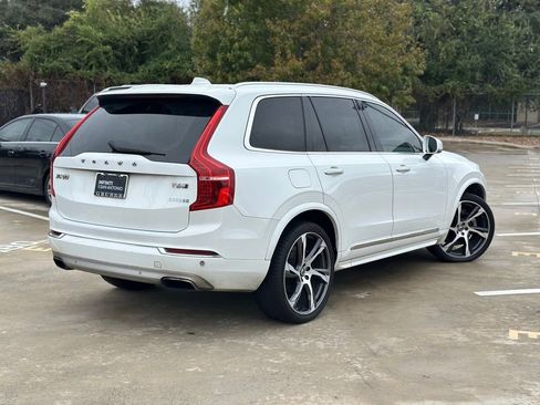 Used 2017 Volvo XC90 T6 Inscription w/ Vision Package image 2