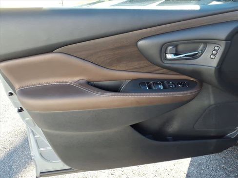 Used 2023 Nissan Murano Platinum w/ Cargo Package image 9