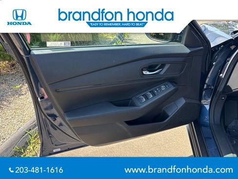 Used 2024 Honda Accord EX image 11