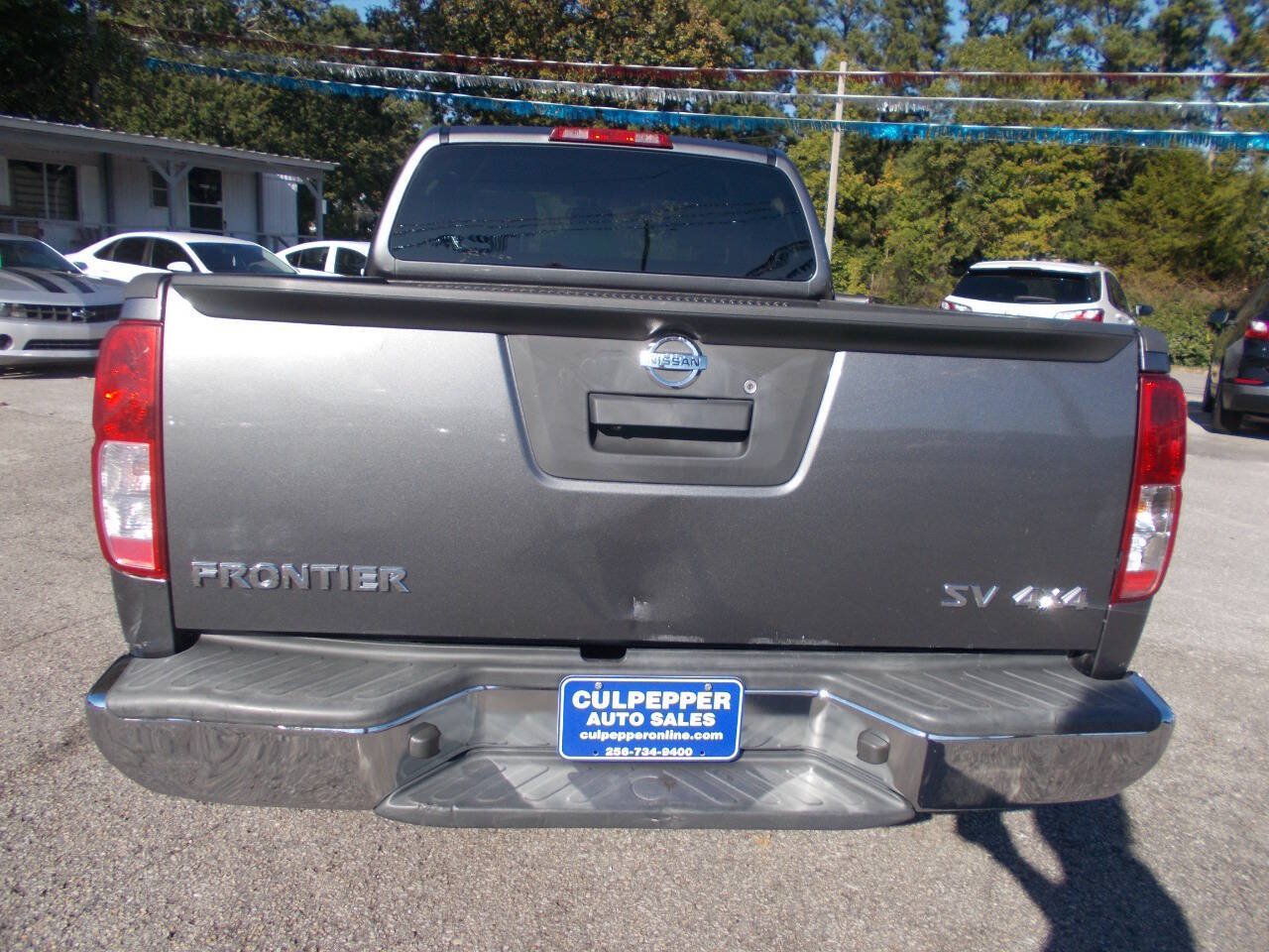 Used 2021 Nissan Frontier SV w/ SV Utility Package AWD/4WD image 4