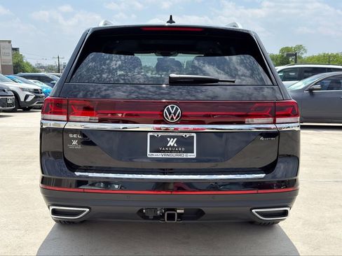 New 2026 Volkswagen Atlas SEL AWD/4WD image 8