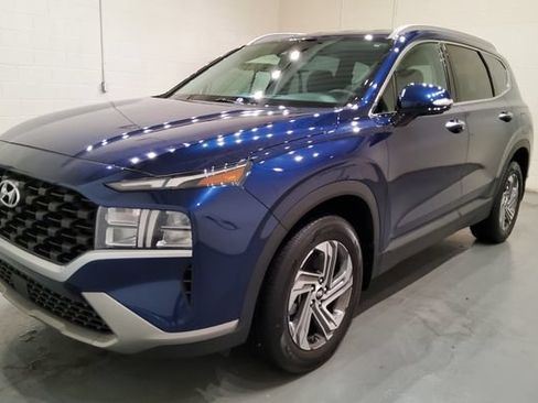 Used 2023 Hyundai Santa Fe SEL FWD image 3