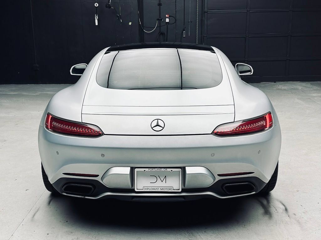 Used 2017 Mercedes-Benz AMG GT S image 6