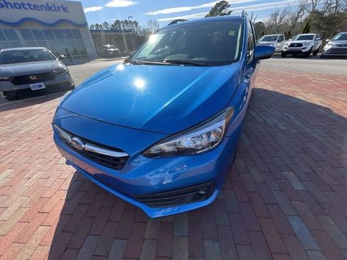 Used 2022 Subaru Impreza 2.0i Premium AWD/4WD image 25