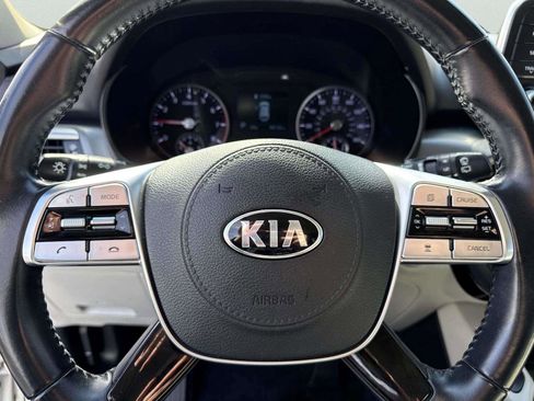 Used 2020 Kia Telluride S image 40