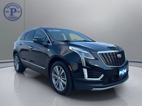 Used 2025 Cadillac XT5 Premium Luxury w/ Technology Package AWD/4WD image 1