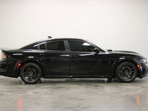 Used 2023 Dodge Charger SRT Hellcat w/ Harman/Kardon Audio Group RWD image 9