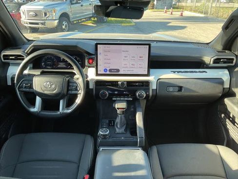 Used 2024 Toyota Tacoma TRD Off-Road AWD/4WD image 23