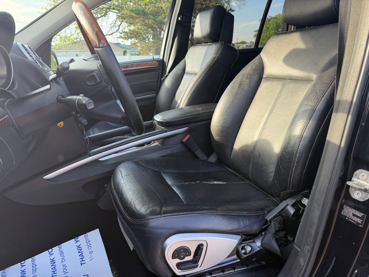 Used 2008 Mercedes-Benz GL 550 4MATIC image 17