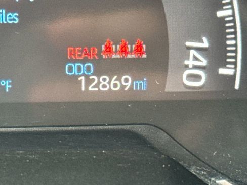 Used 2025 Toyota RAV4 LE AWD/4WD image 17