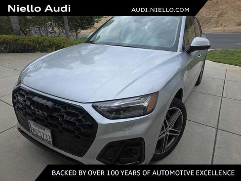 Used 2023 Audi Q5 e Prestige w/ Prestige Package AWD/4WD image 1