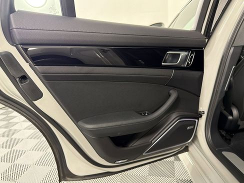 Certified 2021 Porsche Panamera 4S AWD/4WD image 15