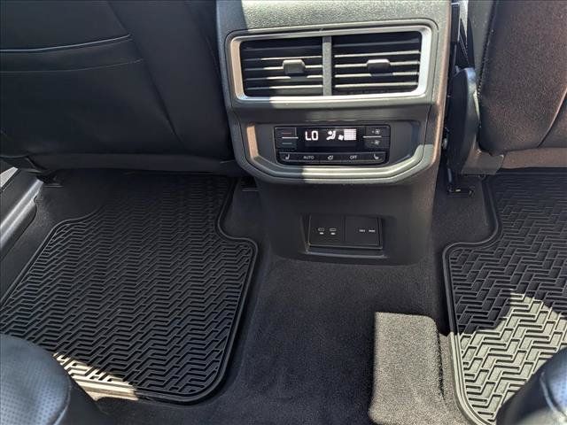 Certified 2024 Volkswagen Atlas SEL Premium R-Line AWD/4WD image 19