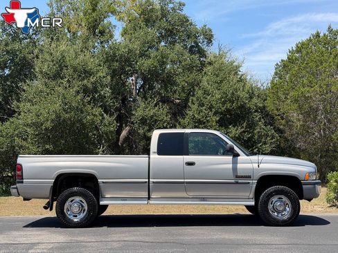 Used 1998 Dodge Ram 2500 Truck 4x4 Club Cab image 5