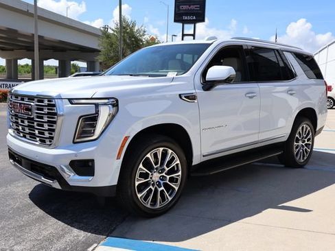 New 2026 GMC Yukon Denali AWD/4WD image 3