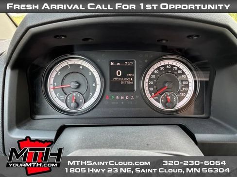 Used 2022 RAM 1500 Classic SLT AWD/4WD image 11