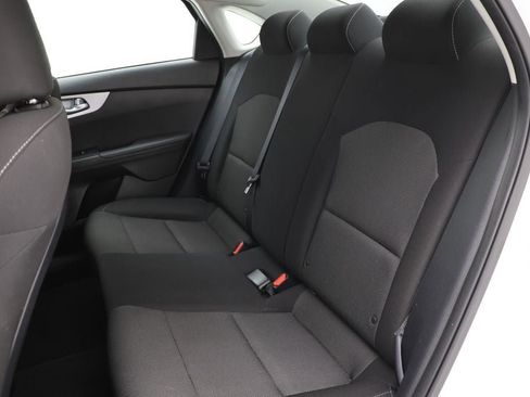 Used 2024 Kia Forte LXS image 12