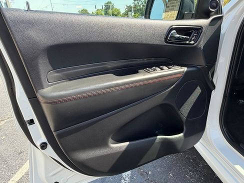 Used 2023 Dodge Durango R/T w/ Blacktop Package AWD/4WD image 9