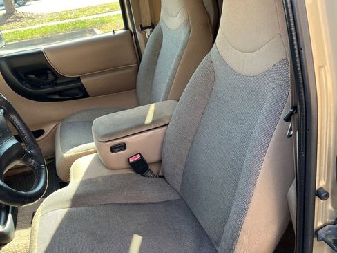 Used 2001 Ford Ranger XL image 6