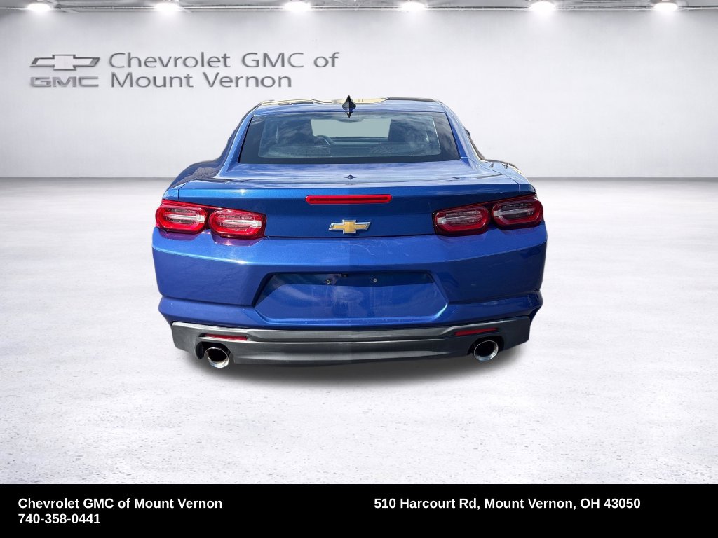 Used 2021 Chevrolet Camaro LT RWD image 4