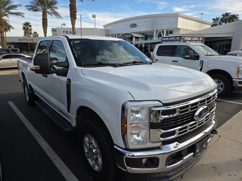 Used 2025 Ford F250 XLT image 2