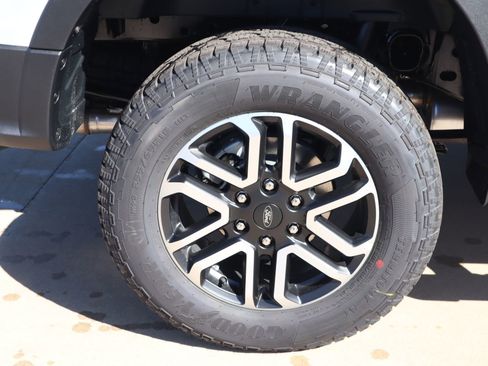 New 2026 Ford Ranger Lariat w/ FX4 Off-Road Package AWD/4WD image 19
