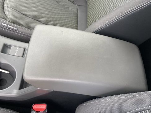 Used 2024 Subaru Crosstrek 2.0i Premium image 39