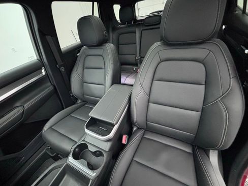 New 2026 GMC Terrain Elevation w/ Elevation Premium Package image 19