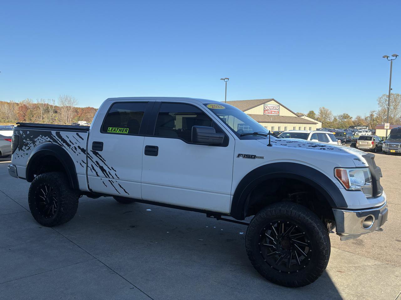 Used 2012 Ford F150 XLT AWD/4WD image 4