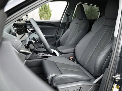 New 2025 Audi Q5 2.0T Premium Plus image 20