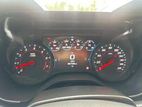 Used 2016 Chevrolet Camaro SS RWD image 19