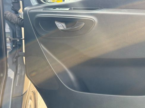 Used 2019 Mercedes-Benz Sprinter 144 image 10