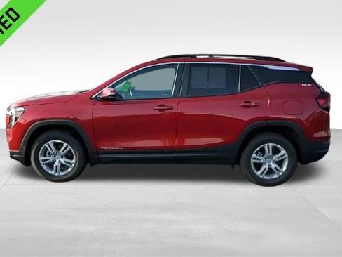 Certified 2023 GMC Terrain SLE w/ Driver Convenience Package image 6